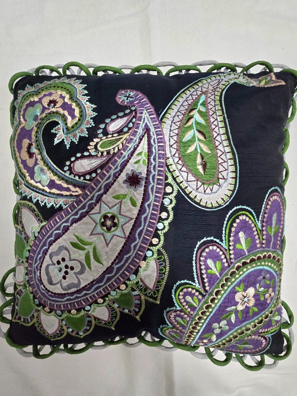 Pier 1 Decorative Paisley Print Throw Pillow Blue Green Purple Zipper EUC.